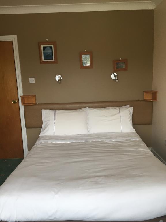 Iveragh Heights Bed and Breakfast Cahersiveen Buitenkant foto